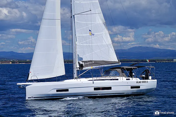 Dufour 470 - 