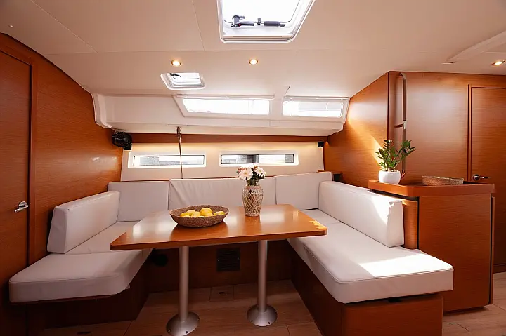 Sun Odyssey 490 - 